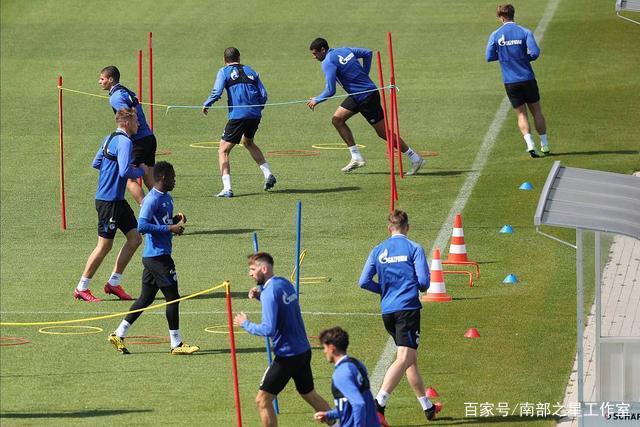 TA：哈兰德与曼城续约9年半 合同金额史无前例